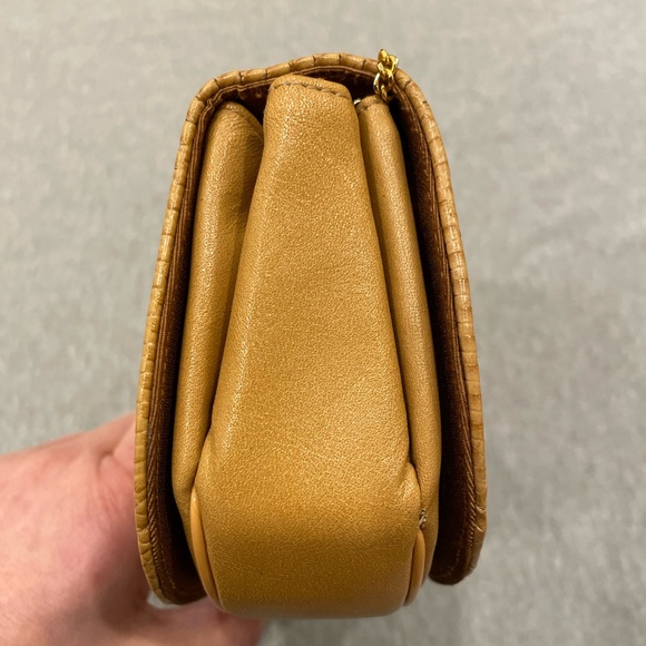 Lewis vintage embossed leather bag - Picture 6 of 15